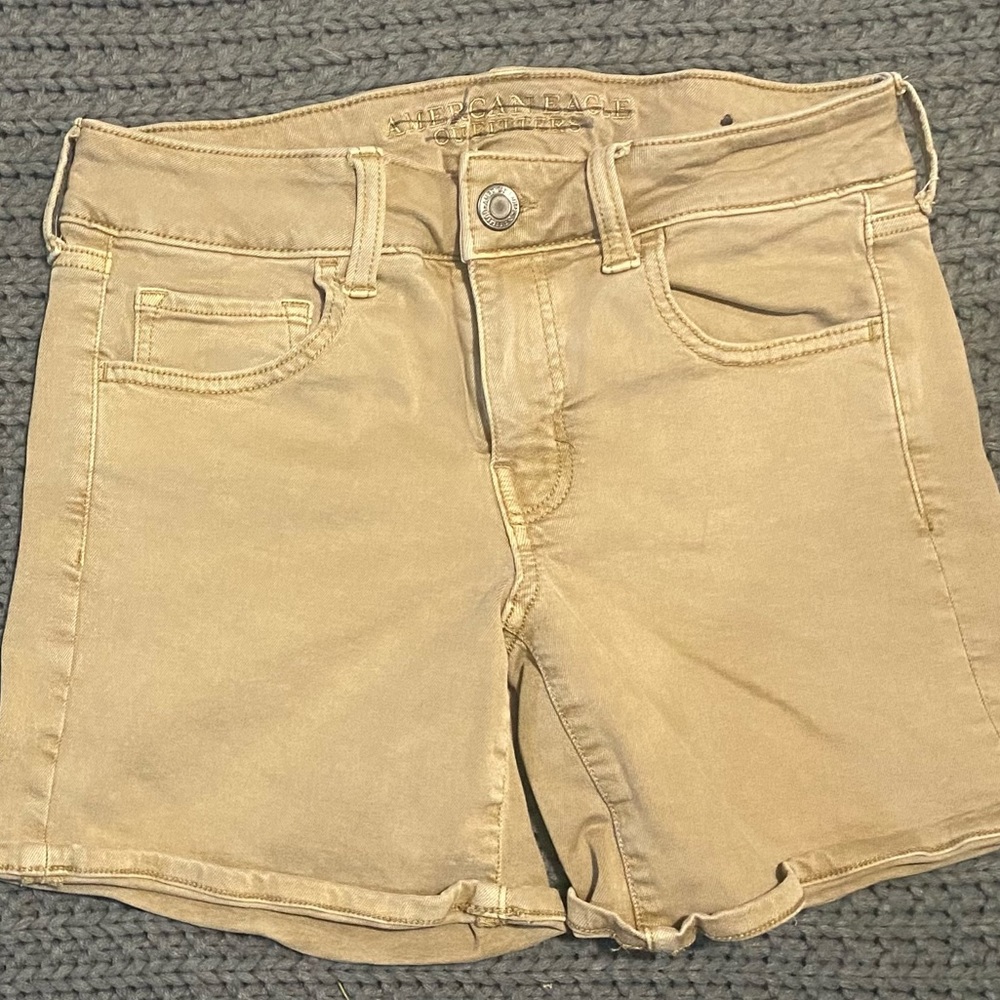 American Eagle Super Stretch shorts, sz 6